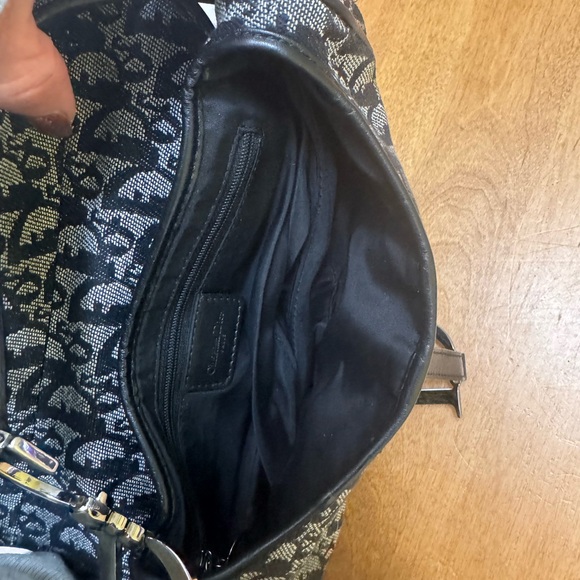 AUTHENTIC CHRISTIAN DIOR
Saddle Bag, medium, Oblique Jacquard. - Picture 5 of 9